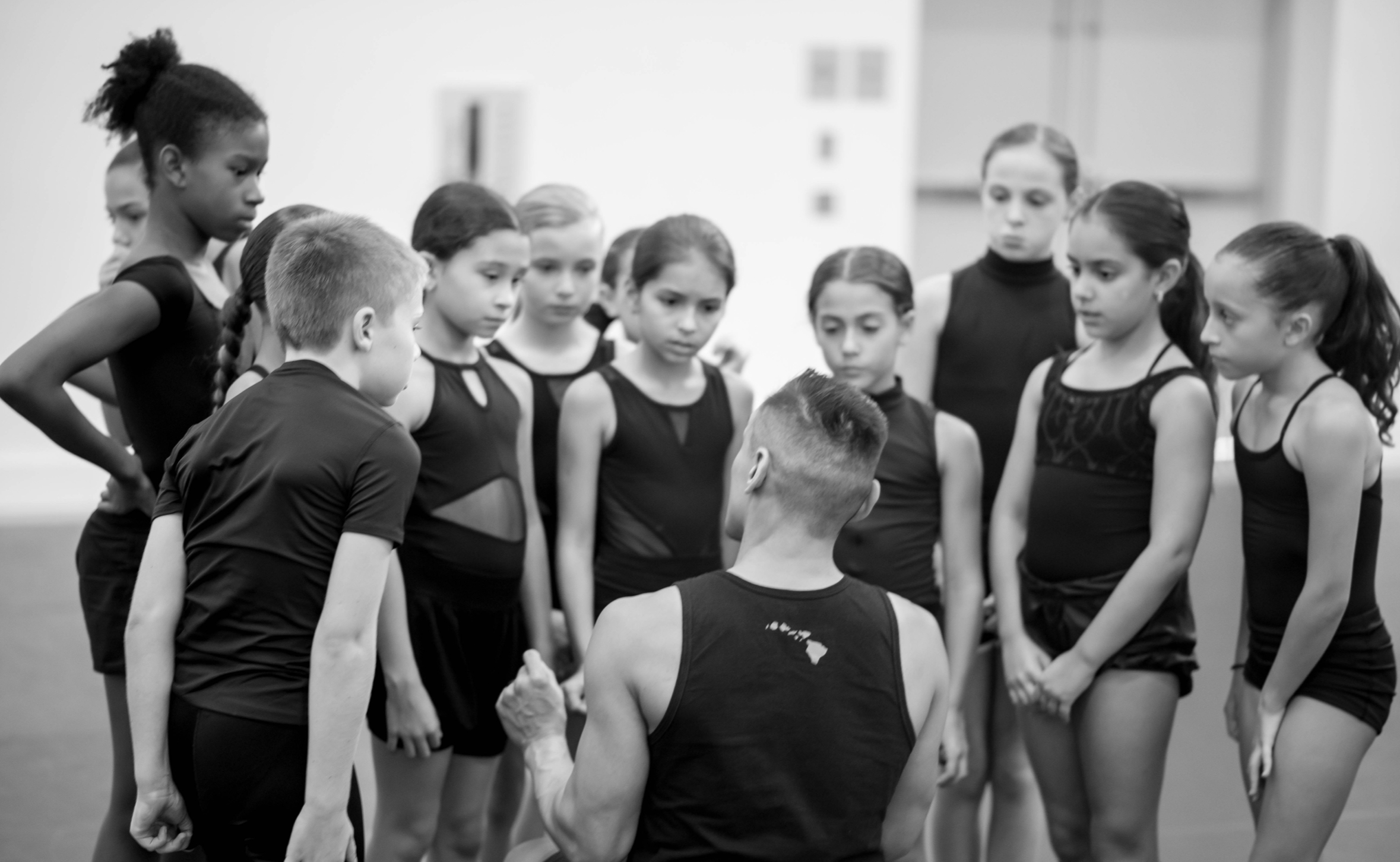 francisco-gella-dance-works__mini-mania-dance-intensive__new-program__image-0